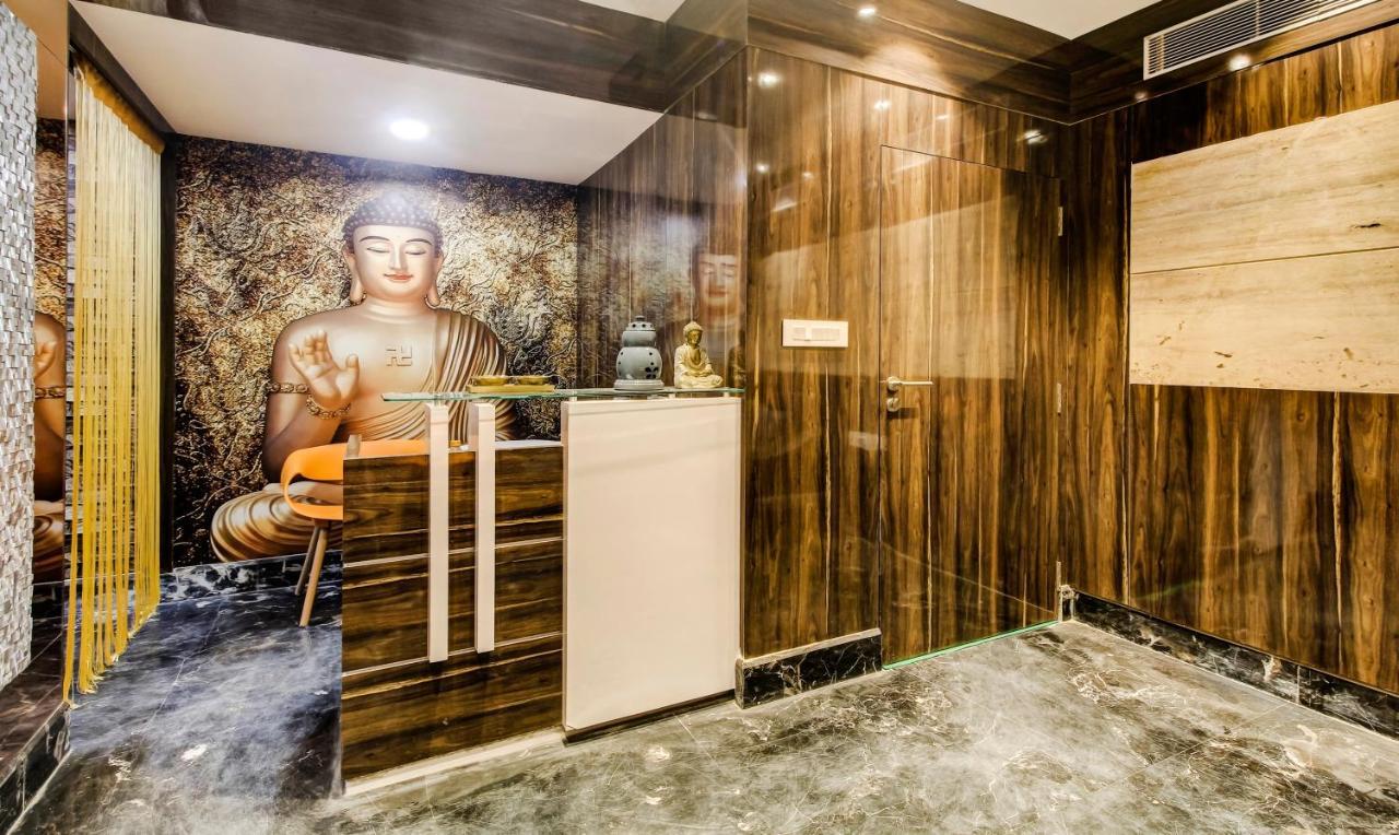 Отель Treebo Premium Tahoora International Калькутта Экстерьер фото